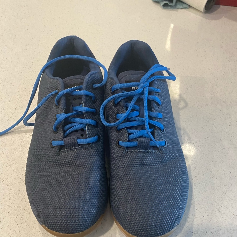 NoBull navy shoes size 9